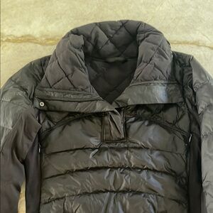 Lululemon Black Quilted Puffer Jacket size 2